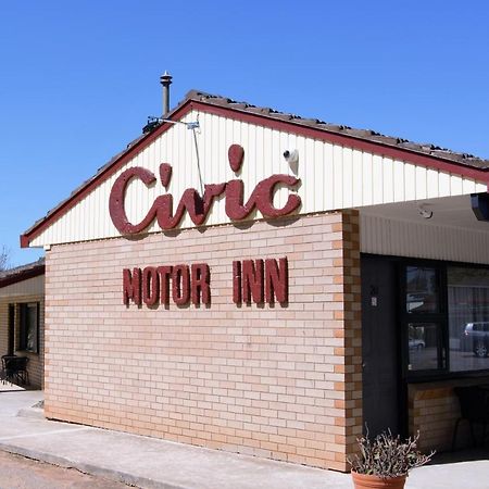 Civic Motor Inn Cowra Exteriör bild