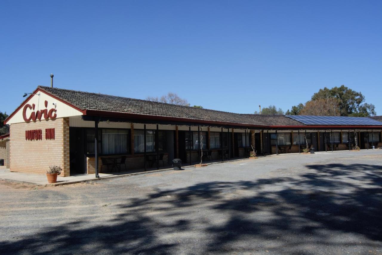 Civic Motor Inn Cowra Exteriör bild